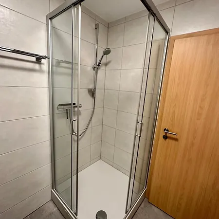 Gäste-Appartement-Kirsammer Eningen unter Achalm Exterior foto