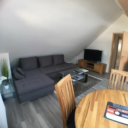 Gäste-Appartement-Kirsammer Eningen unter Achalm Exterior foto