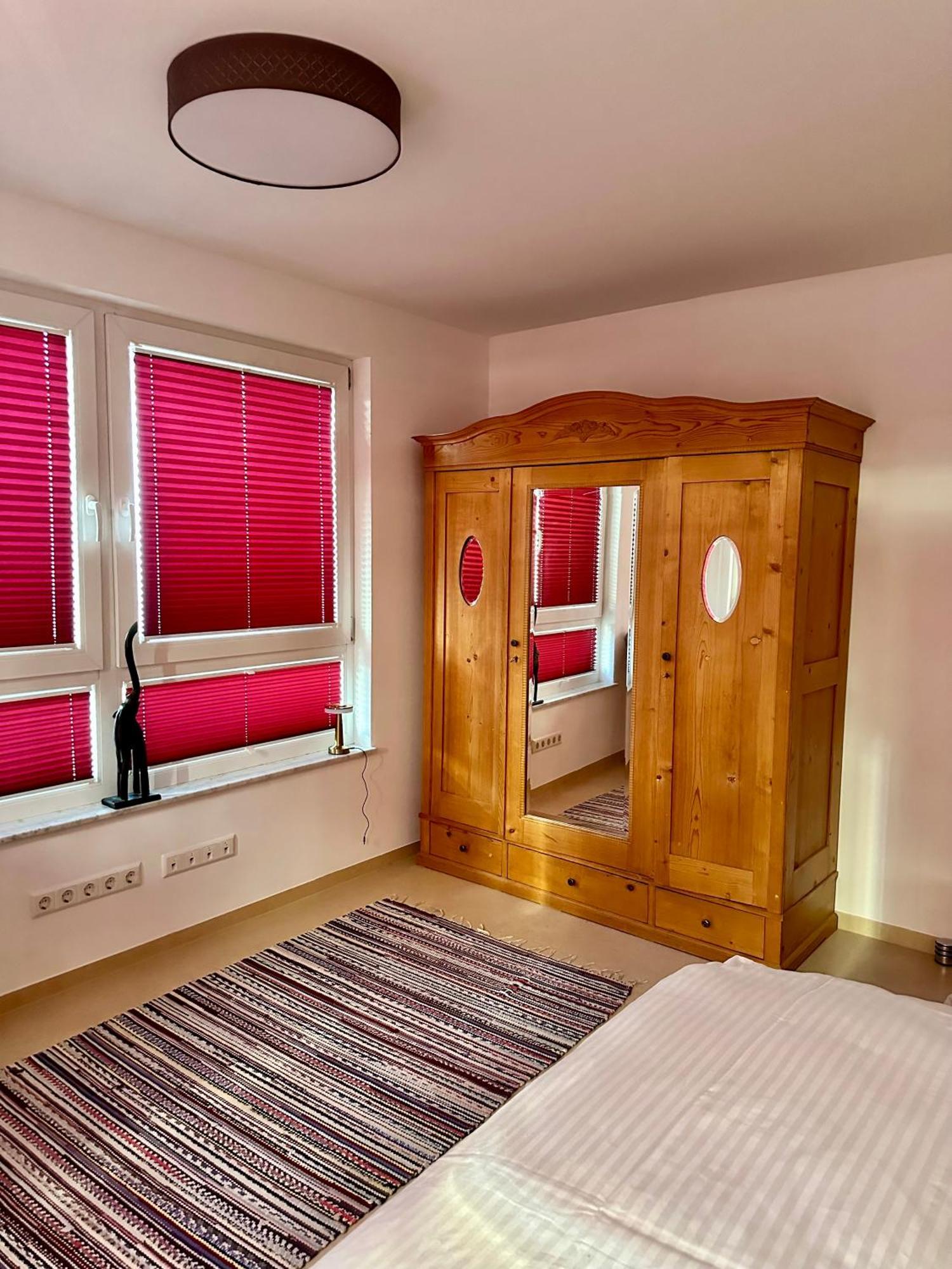 Gäste-appartement-kirsammer Appartement Eningen unter Achalm